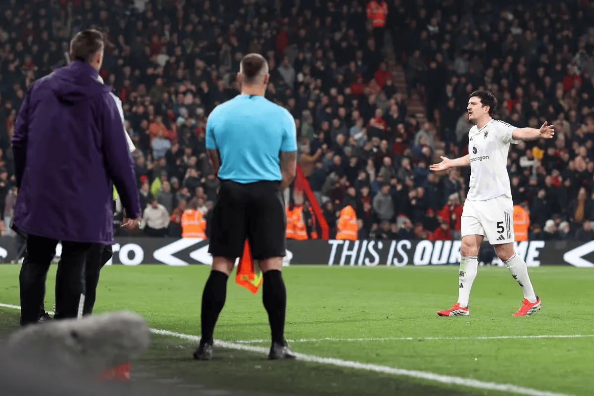 mk体育官方网站-曼晚：马奎尔因不当行为被英足总指控，禁赛可能多达2场以上